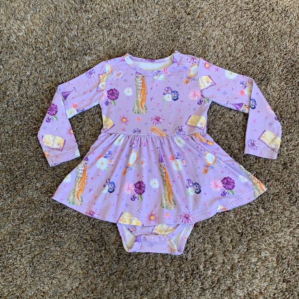 Little Crowns Capes Rapunzel Bamboo Romper Dress Baby Girl 18-24m Sm.Flaw